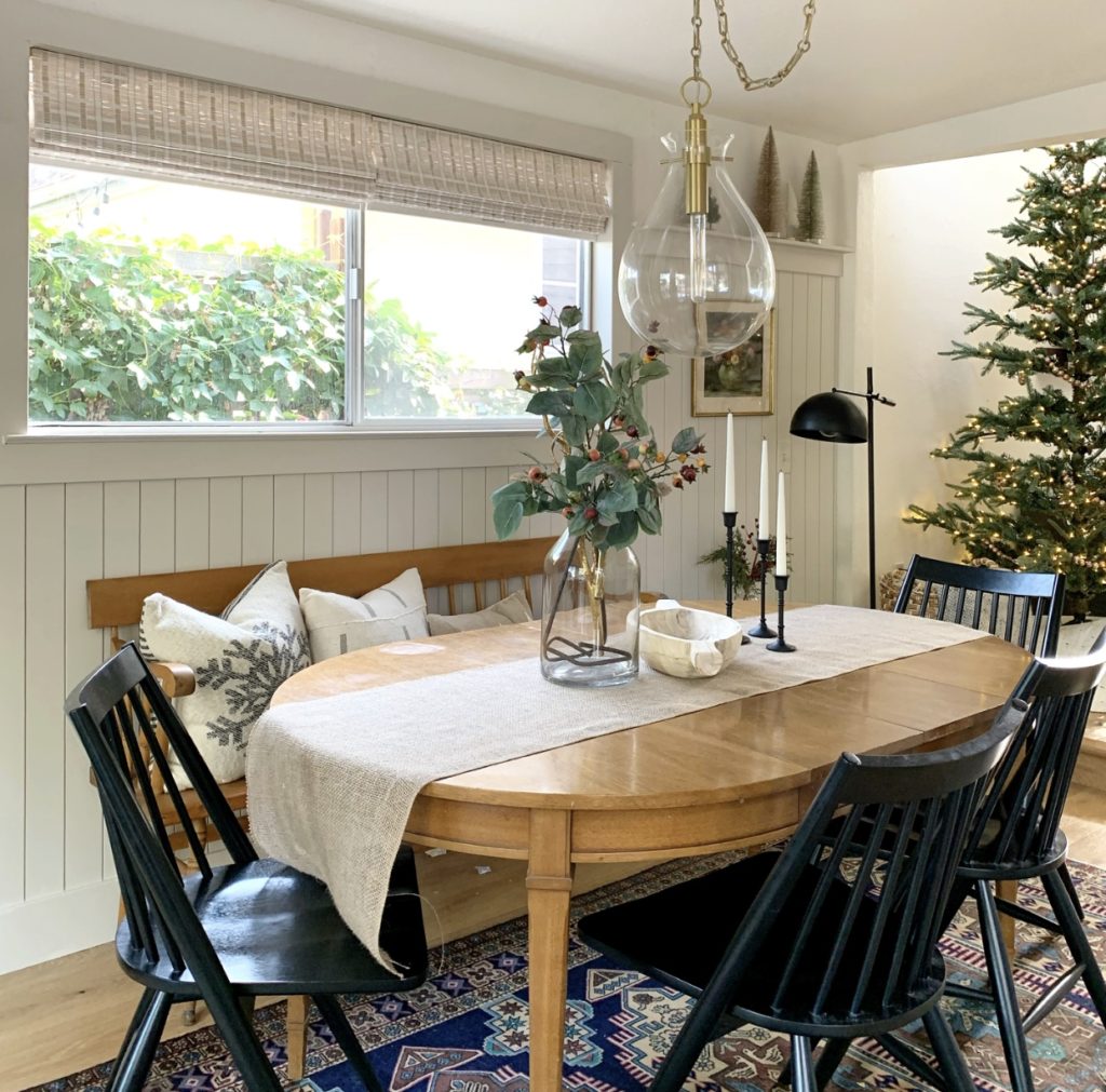 Angle of the dining room with a little holiday decor